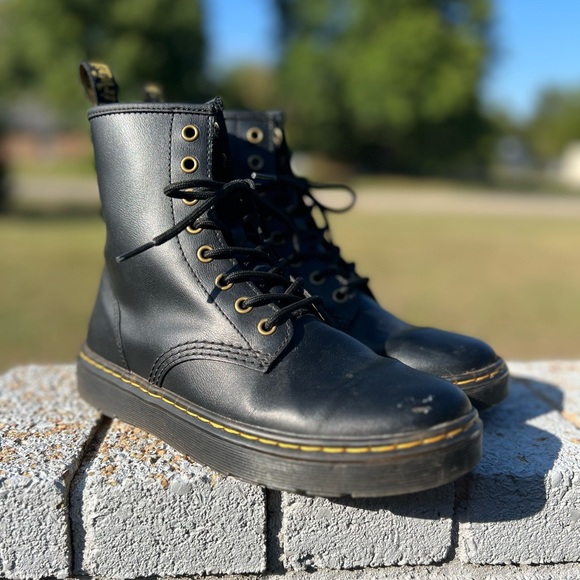 Dr. Martens Zavala Black Boots Women’s 7 - Picture 1 of 7